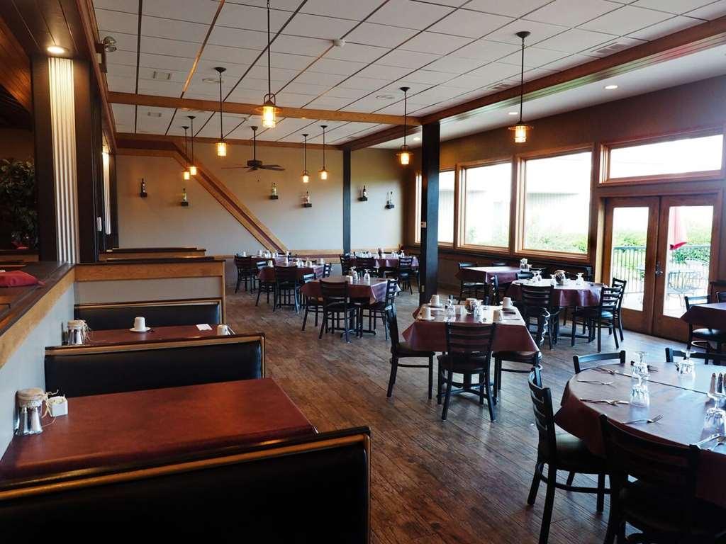 Evergreen Resort Cadillac Restaurant foto